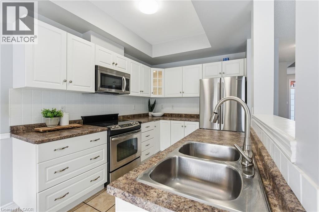 56 Liddycoat Lane, Ancaster, Ontario L9G 0A7 - Photo 14 - 40792317