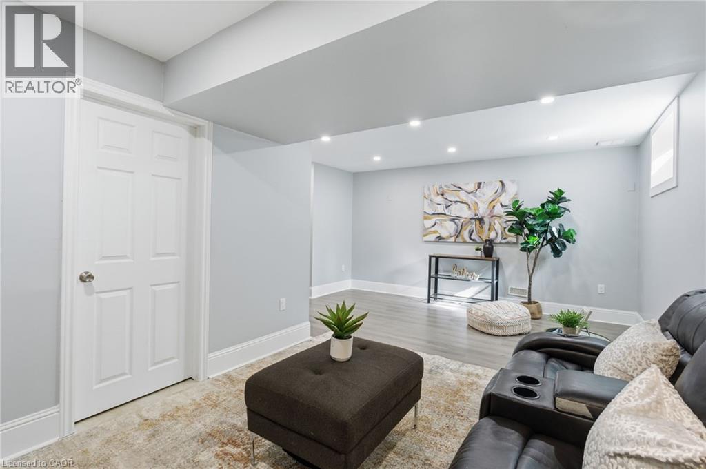 56 Liddycoat Lane, Ancaster, Ontario L9G 0A7 - Photo 30 - 40792317