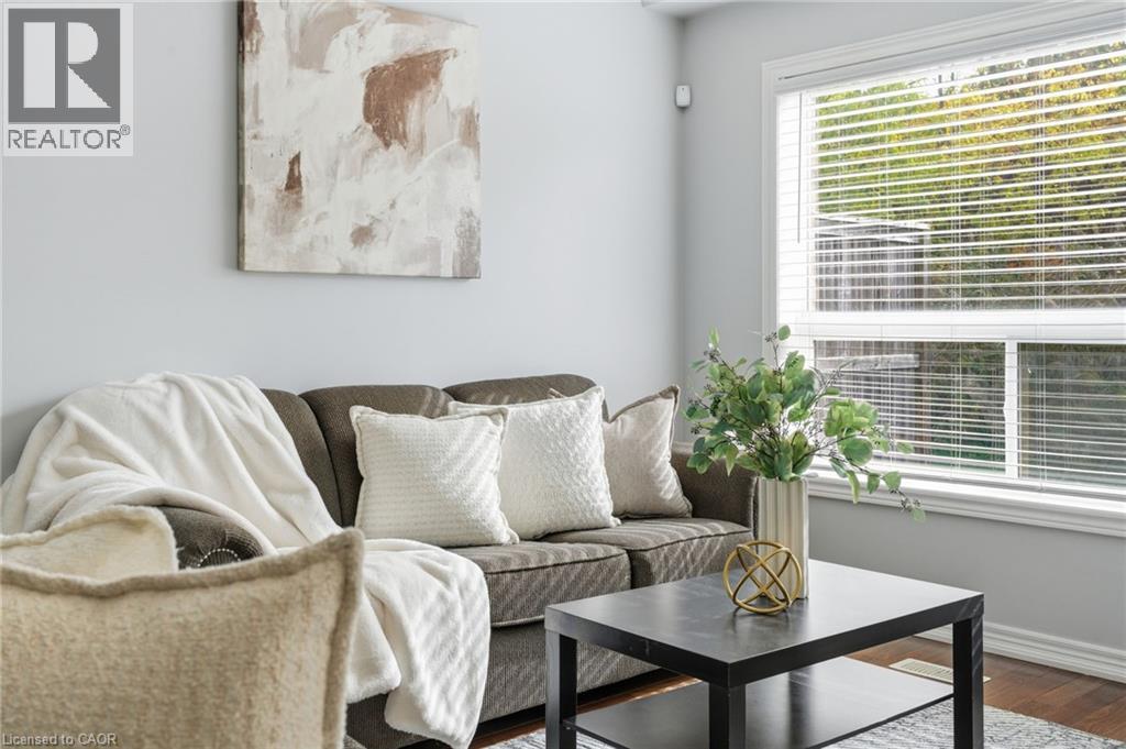 56 Liddycoat Lane, Ancaster, Ontario L9G 0A7 - Photo 7 - 40792317