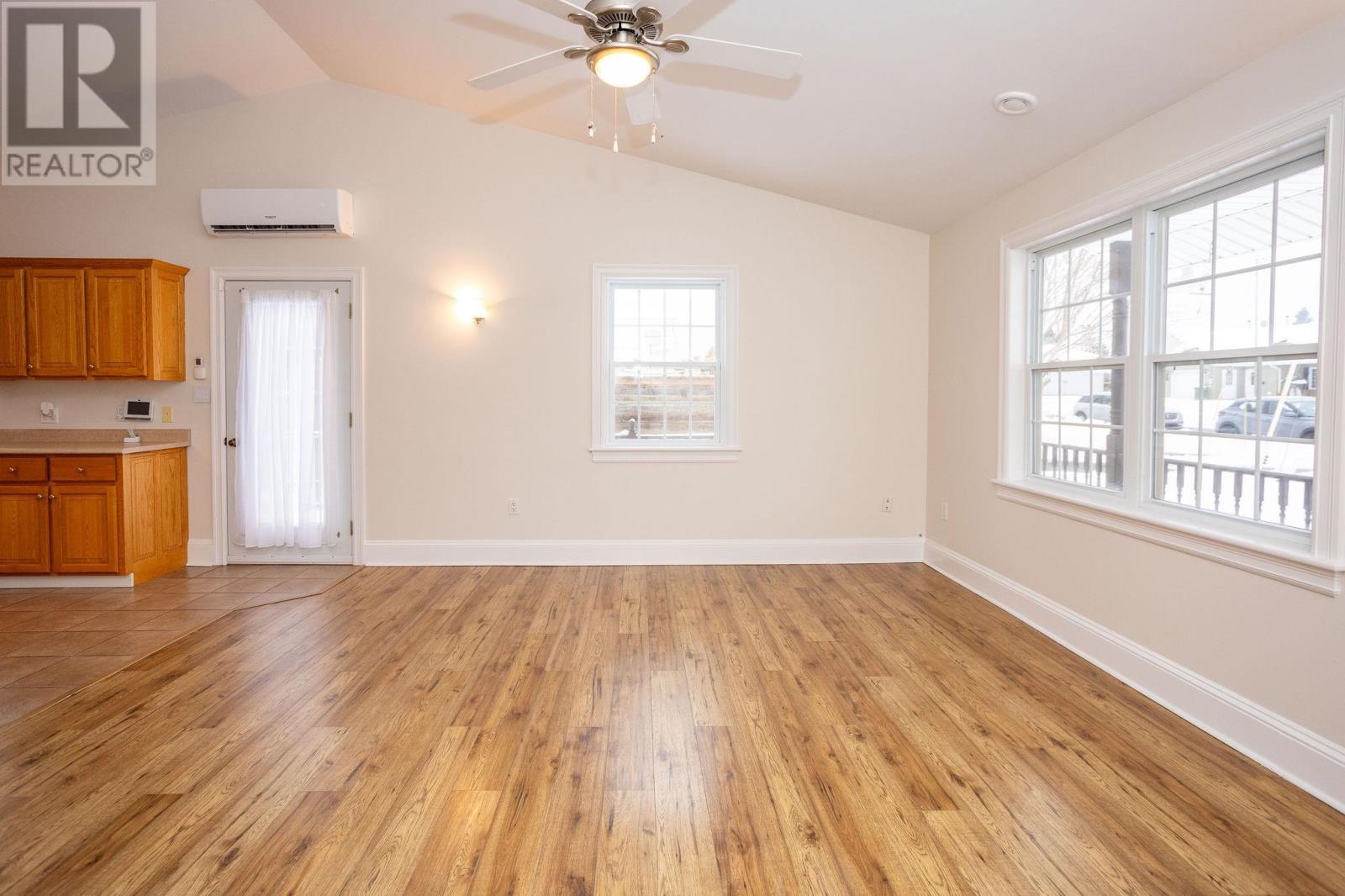 61 Marion Drive, Stratford, Prince Edward Island C1B 2A2 - Photo 3 - 202529052