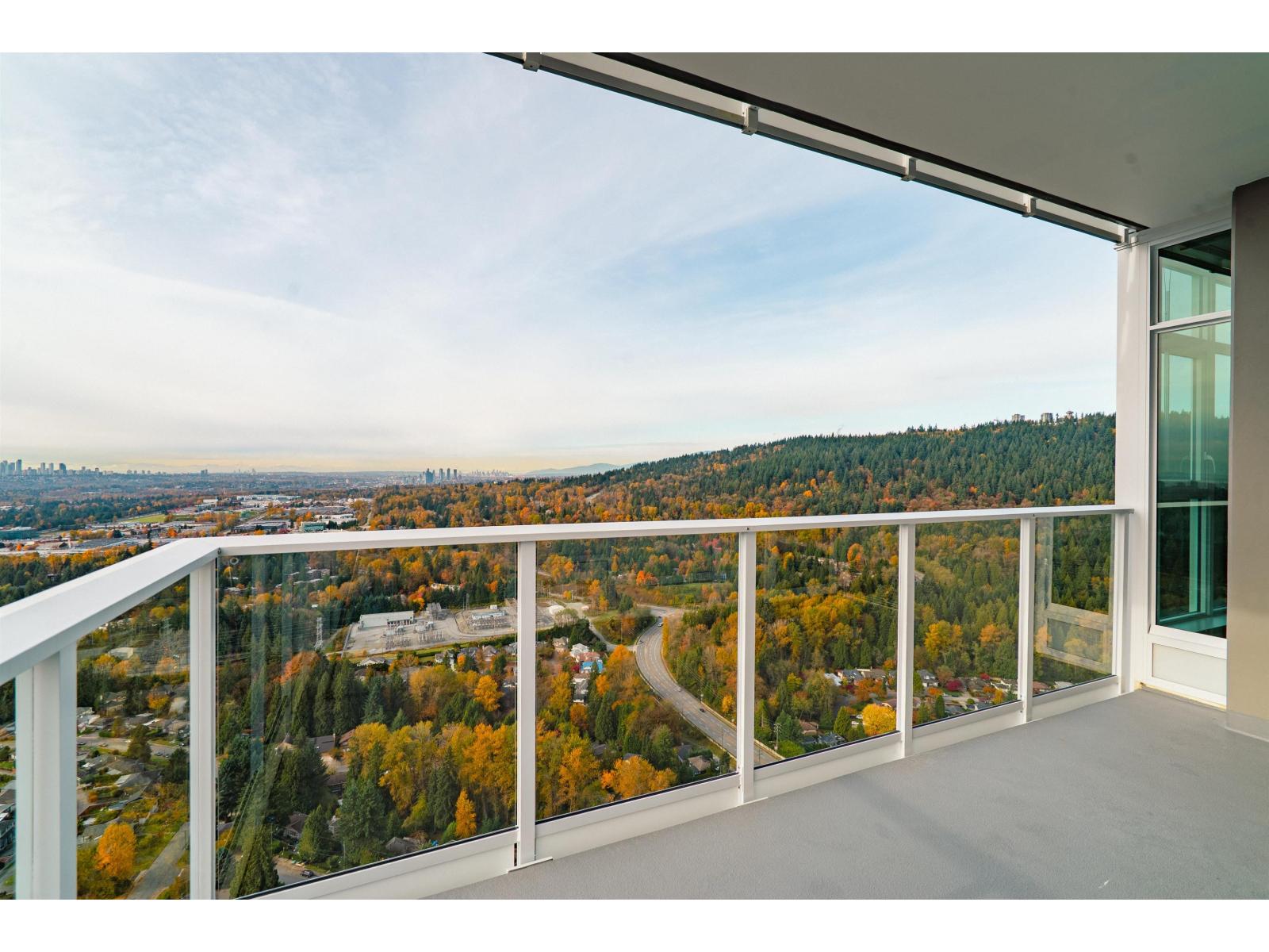 57 14541 Winter Crescent, Surrey, British Columbia  V4P 0G5 - Photo 1 - R3070901