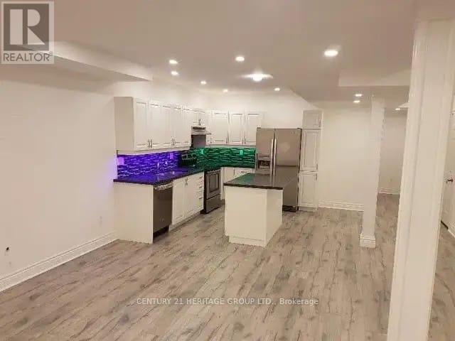 Lower - 7 Tarmack Avenue, Richmond Hill, Ontario  L4E 0E6 - Photo 13 - N12601728