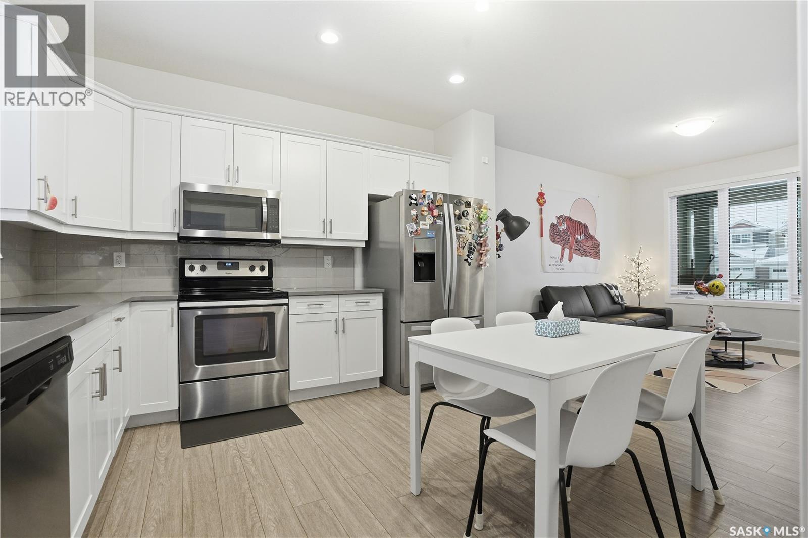 1044 Kolynchuk Crescent, Saskatoon, Saskatchewan  S7T 0X4 - Photo 10 - SK025178