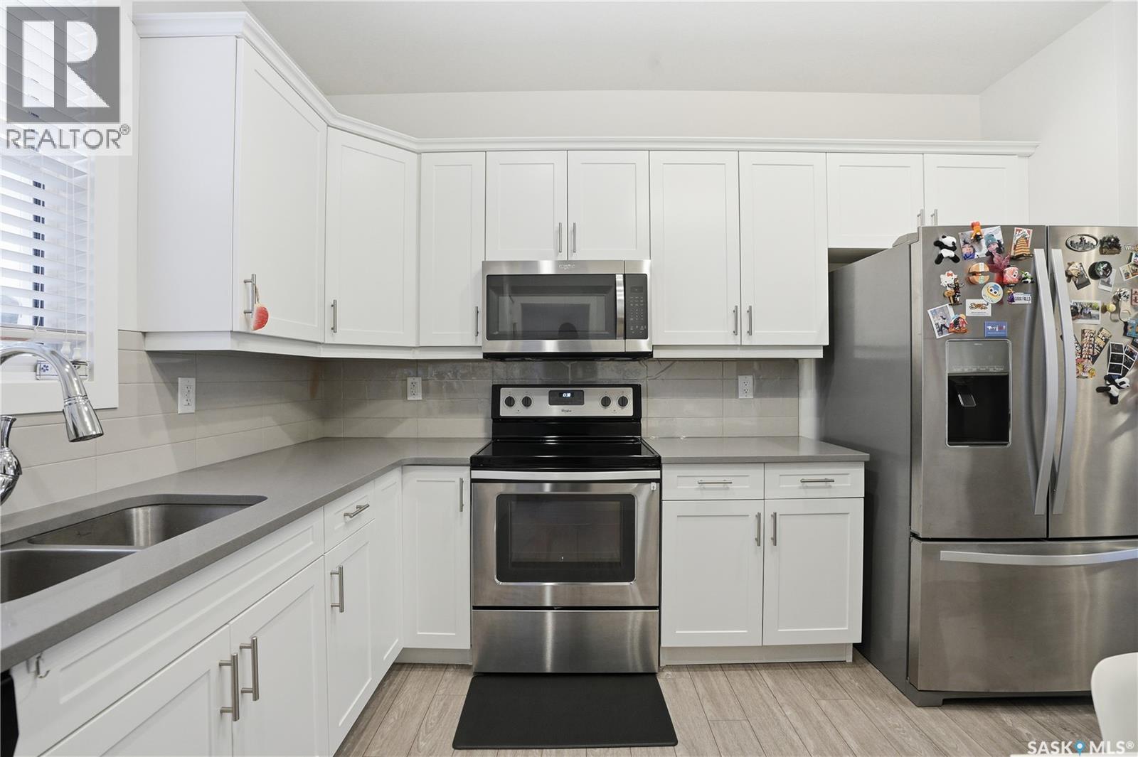 1044 Kolynchuk Crescent, Saskatoon, Saskatchewan  S7T 0X4 - Photo 11 - SK025178