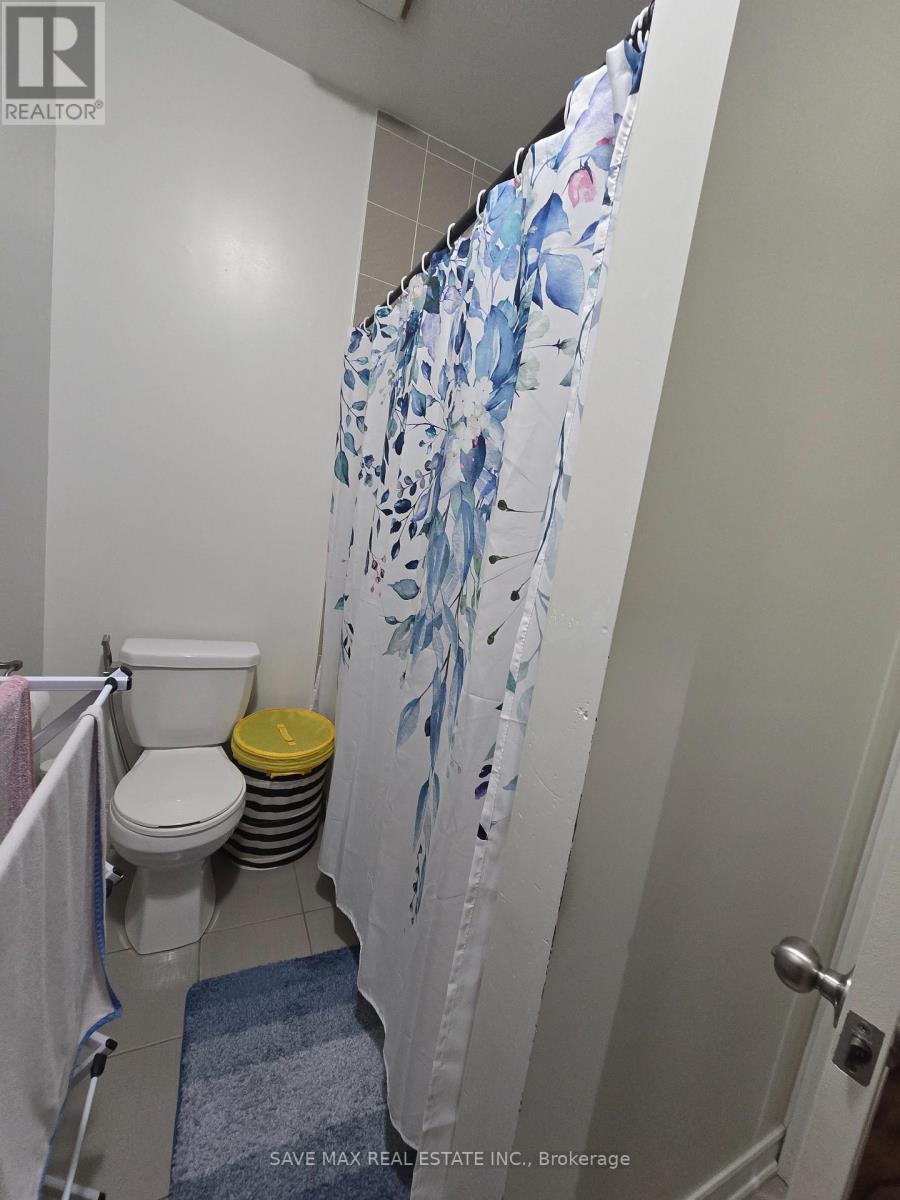 32 Kempenfelt Trail, Brampton, Ontario  L7A 0Z6 - Photo 25 - W12601710