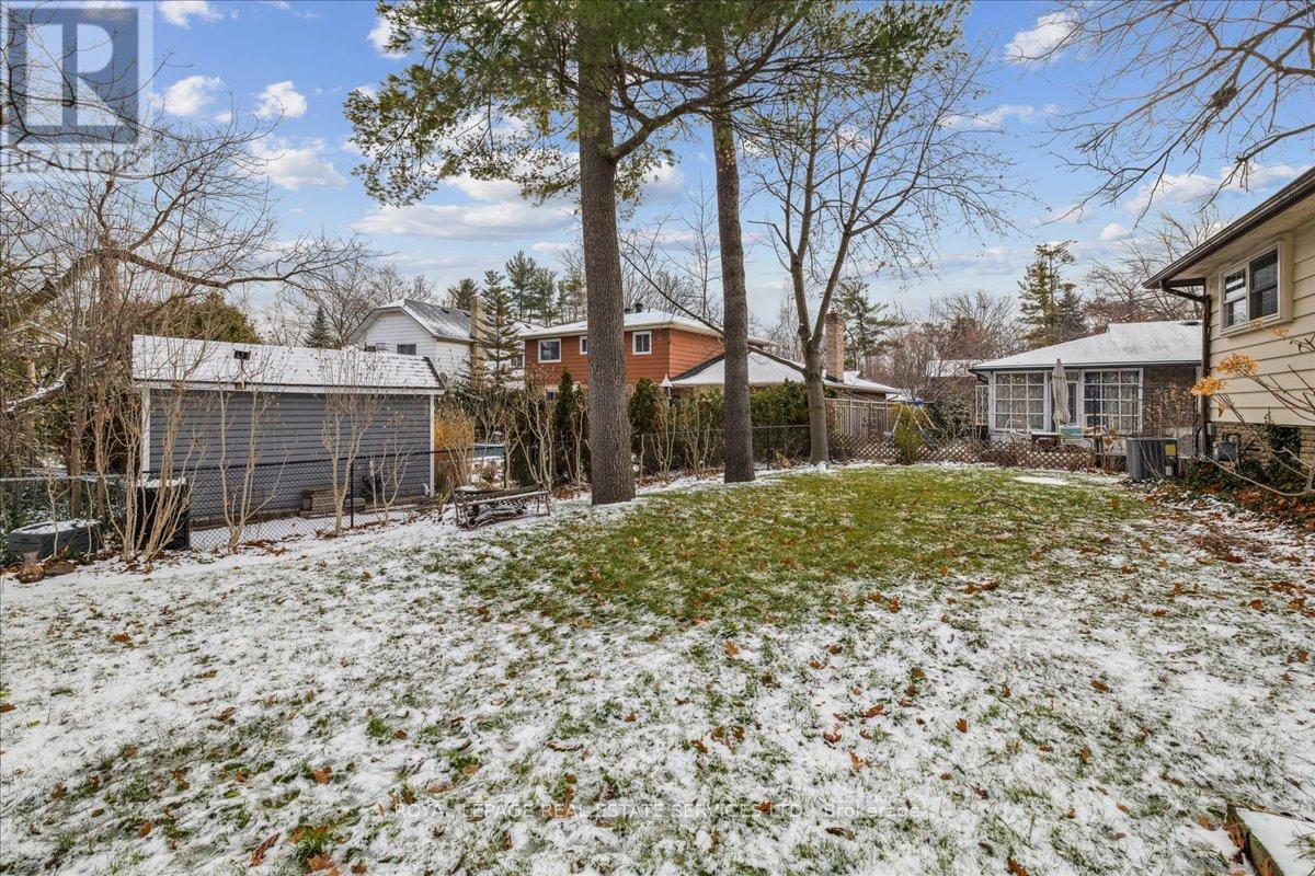 411 Brookmill Road, Oakville, Ontario  L6J 5K4 - Photo 7 - W12601718