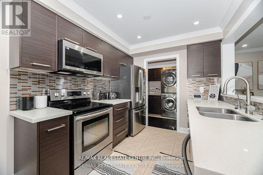 Upper - 8 Duffield Road, Brampton, Ontario  L7A 2P4 - Photo 11 - W12601734