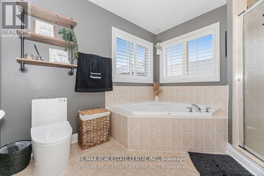 Upper - 8 Duffield Road, Brampton, Ontario  L7A 2P4 - Photo 23 - W12601734