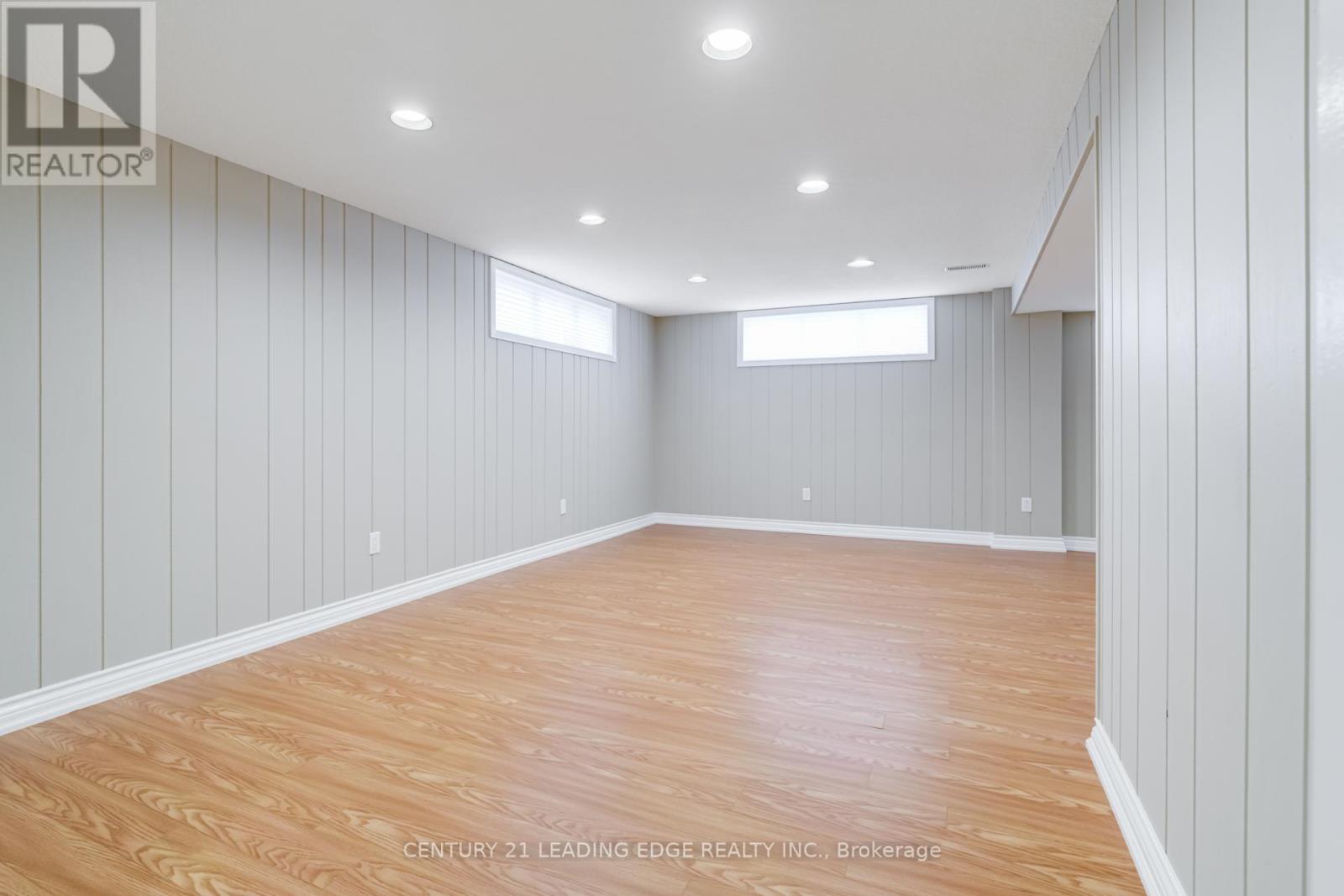 272 The West Mall, Toronto, Ontario M9C 1C5 - Photo 19 - W12601764