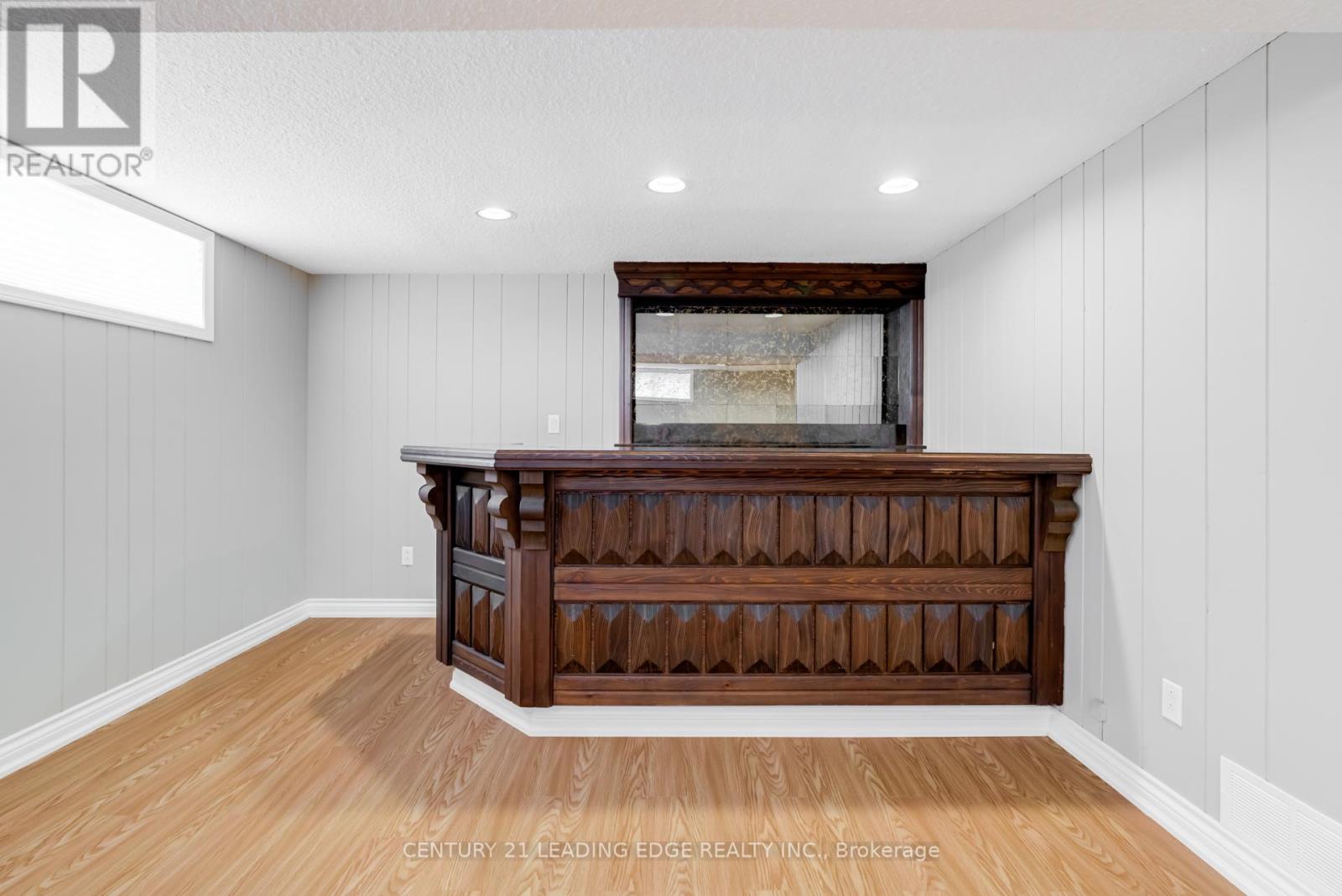 272 The West Mall, Toronto, Ontario M9C 1C5 - Photo 21 - W12601764