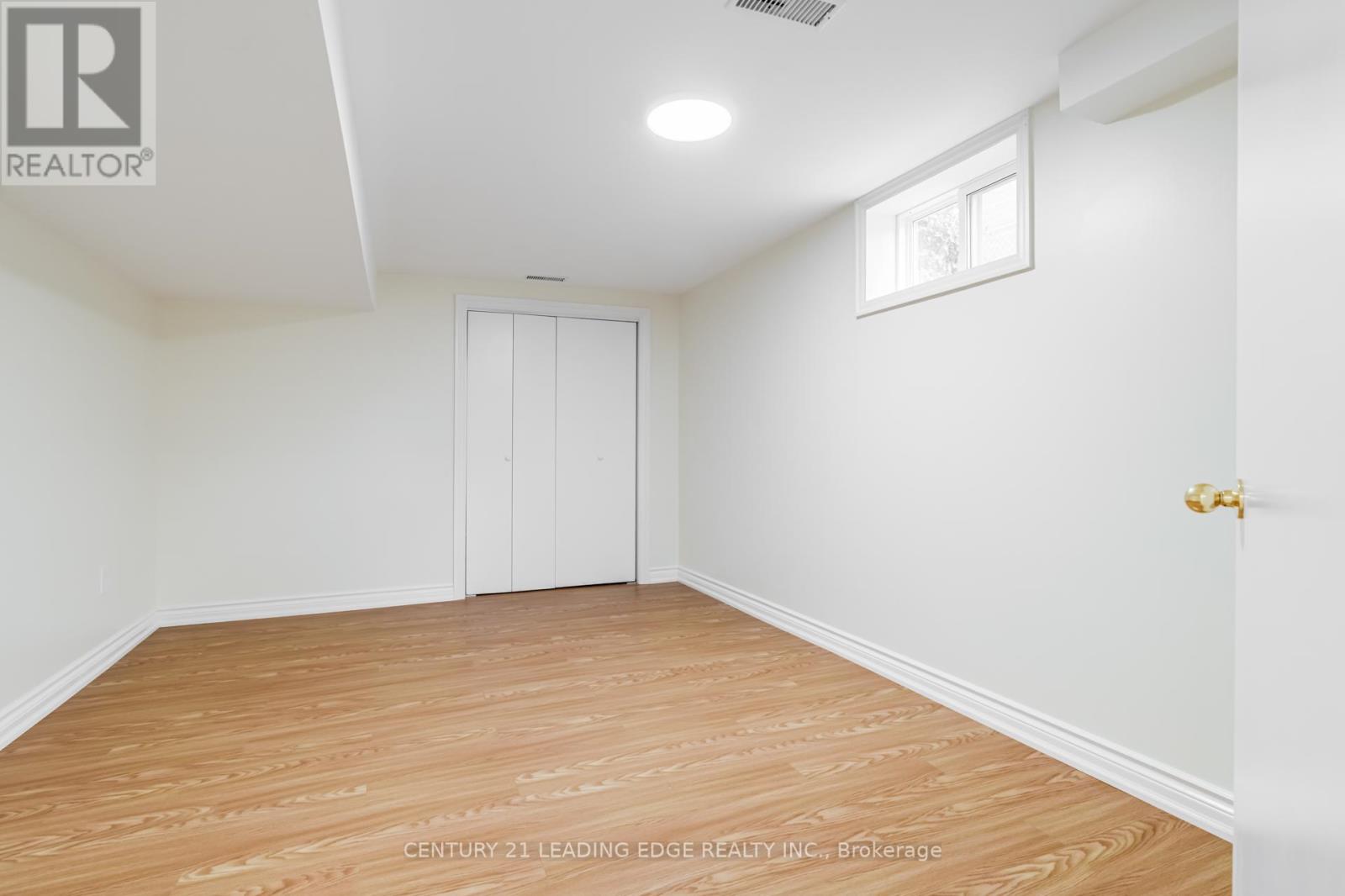 272 The West Mall, Toronto, Ontario M9C 1C5 - Photo 24 - W12601764