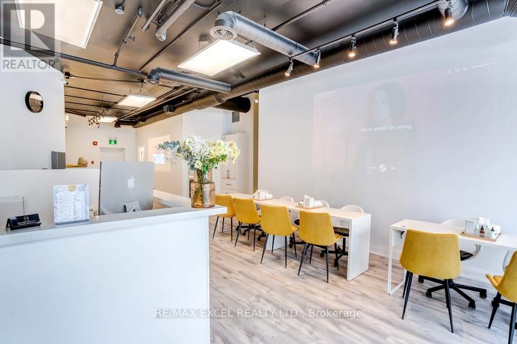 1883 Queen Street E, Toronto, Ontario  M4L 1H3 - Photo 18 - E12601046
