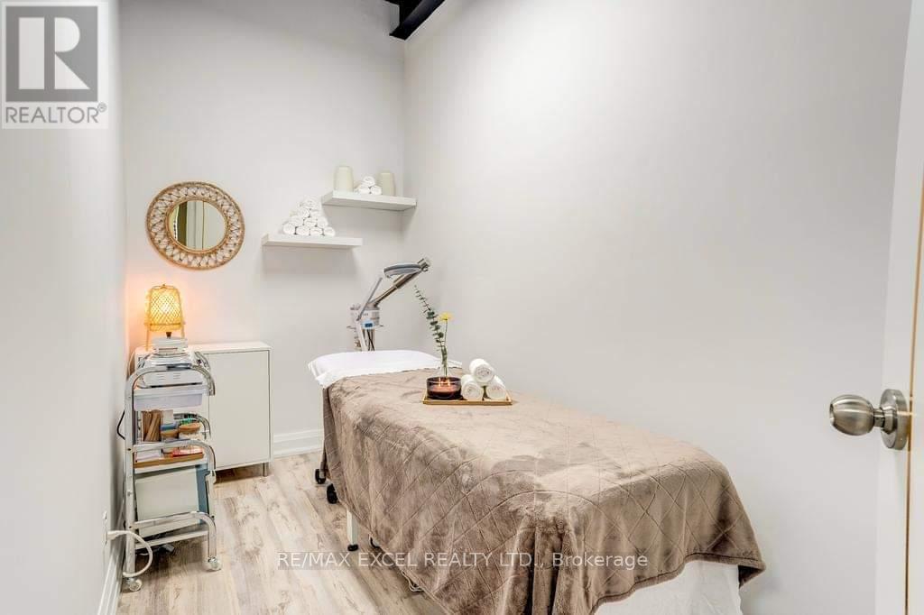 1883 Queen Street E, Toronto, Ontario  M4L 1H3 - Photo 10 - E12601046