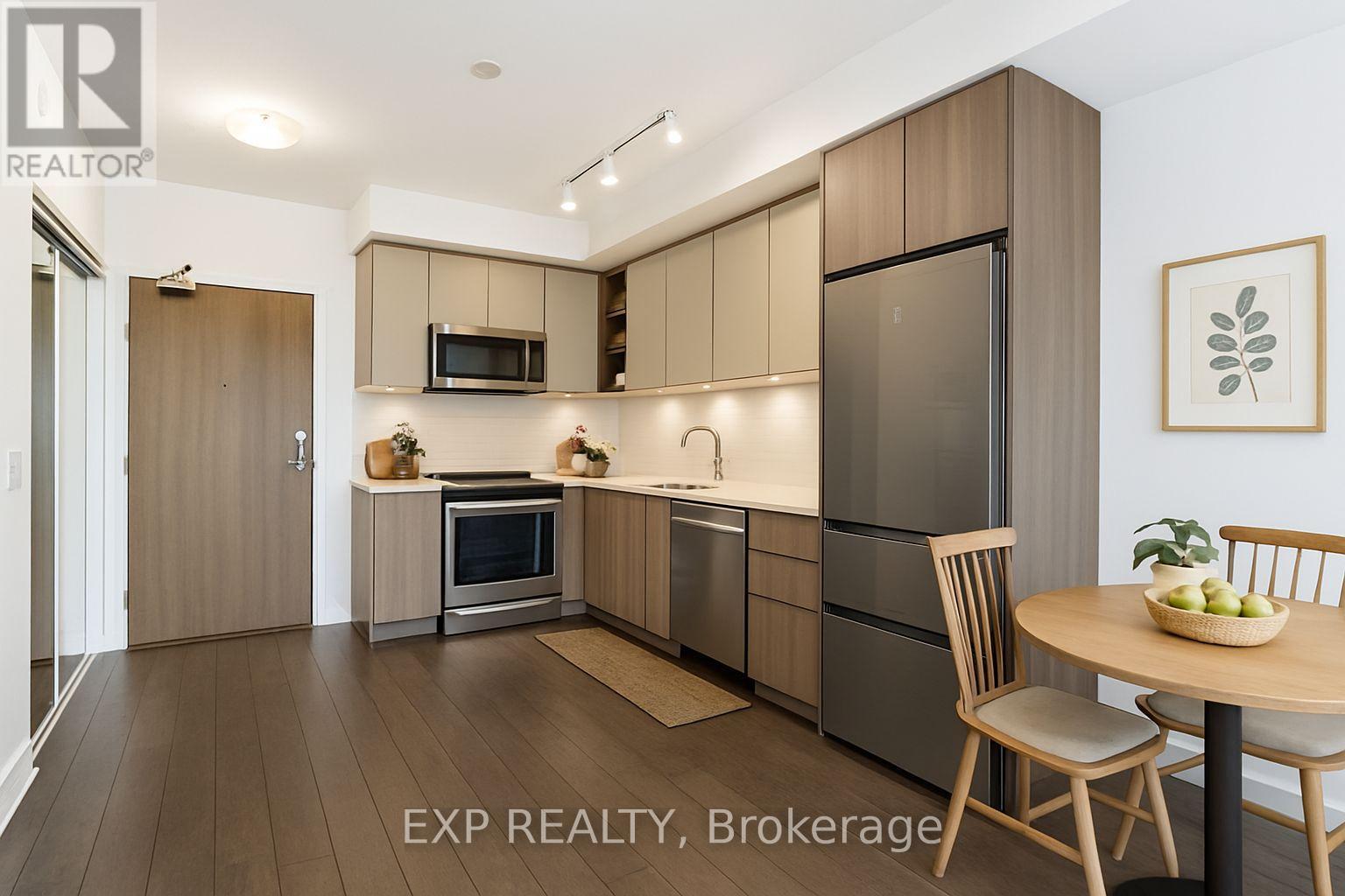 730 - 100 Eagle Rock Way, Vaughan, Ontario  L6A 5C2 - Photo 17 - N12601428