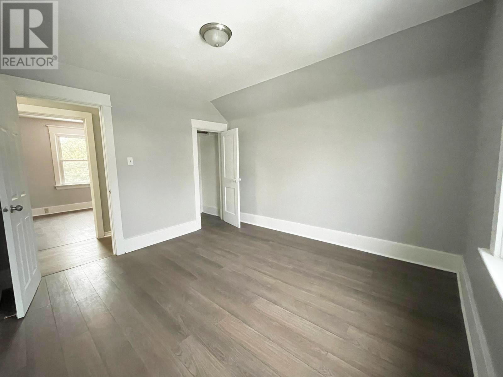 144 Central Park Ave, Sault Ste. Marie, Ontario P6A 1K6 - Photo 6 - SM252922