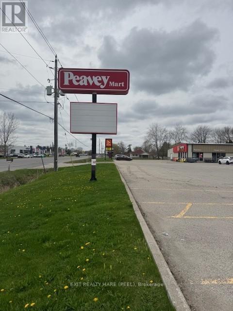 2954 Ontario Street, Perth East, Ontario  N5A 6S5 - Photo 5 - X12601704