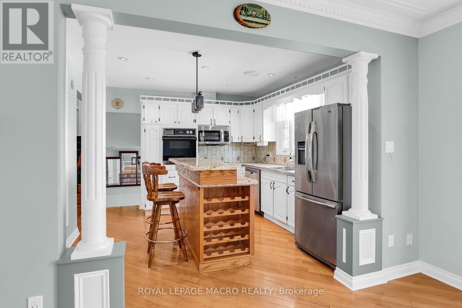 280a Main Street W, Grimsby, Ontario  L3M 1S4 - Photo 14 - X12601708