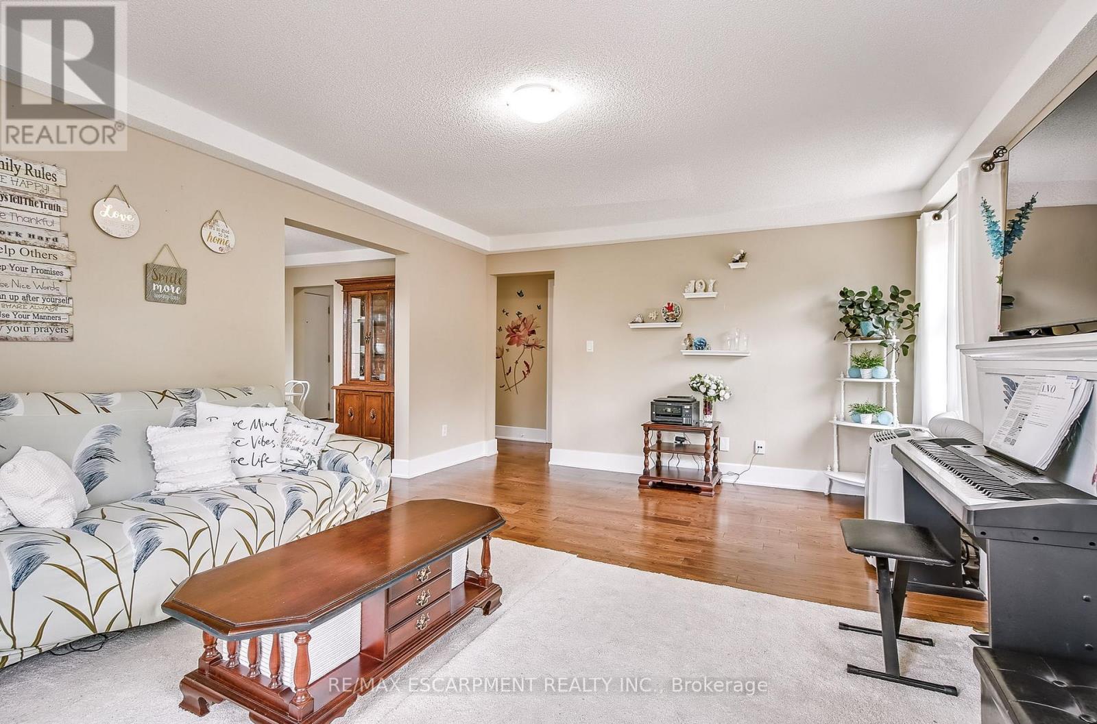 14 - 25 Mountwood Avenue, Hamilton, Ontario  L8N 2G8 - Photo 19 - X12601730