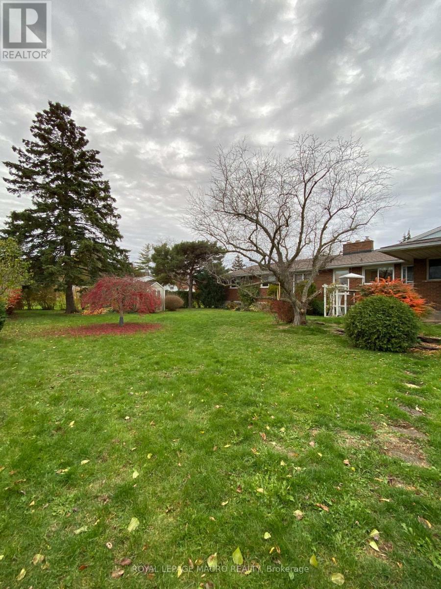 232 Mcneilly Road, Hamilton, Ontario  L8E 5H9 - Photo 3 - X12601782