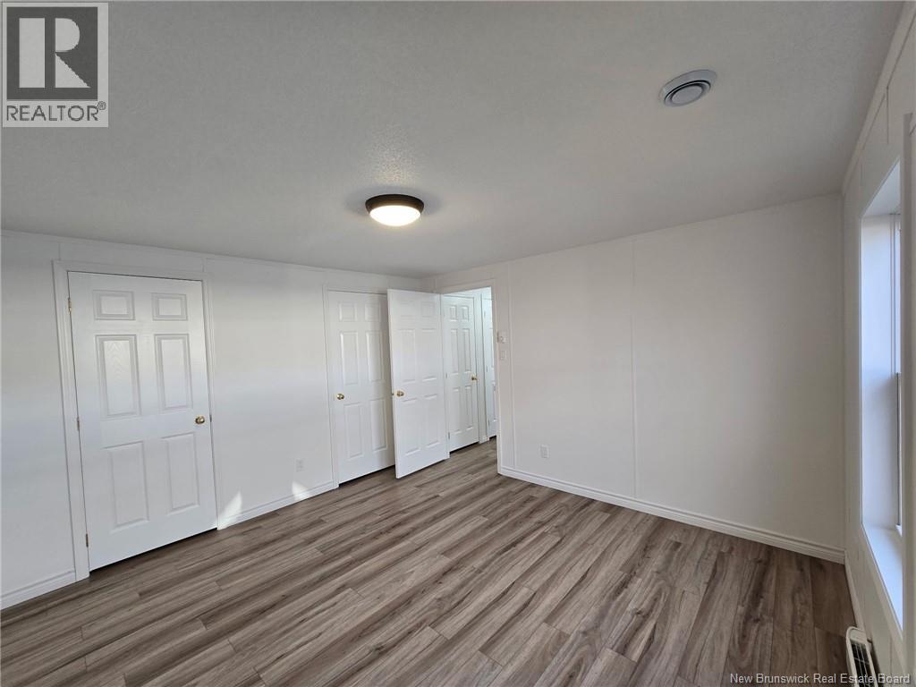 97 Evergreen Street, Fredericton, New Brunswick  E3B 6N1 - Photo 13 - NB130855