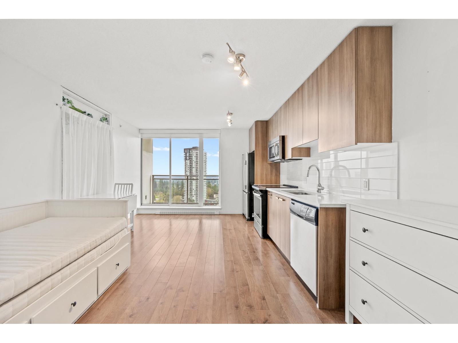 2511 13325 102a Avenue, Surrey, British Columbia V3T 0J5 - Photo 3 - R3072197