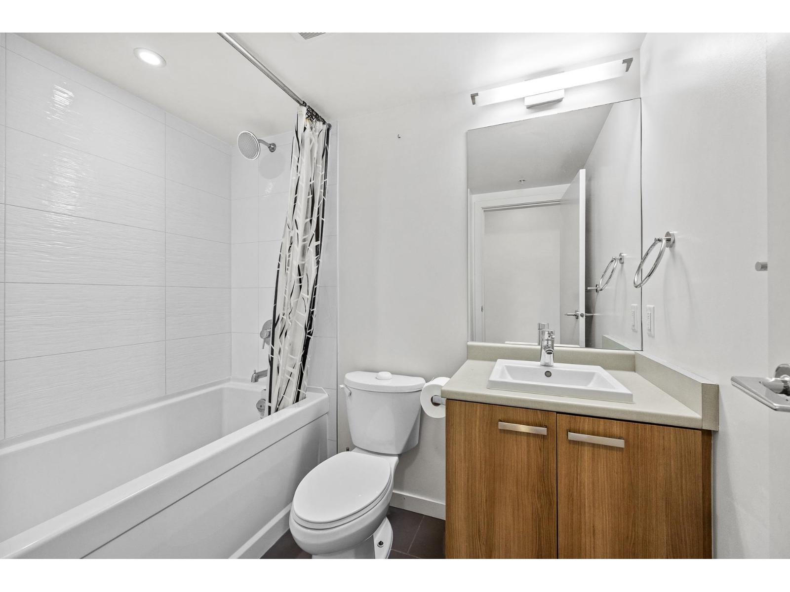 2511 13325 102a Avenue, Surrey, British Columbia V3T 0J5 - Photo 7 - R3072197