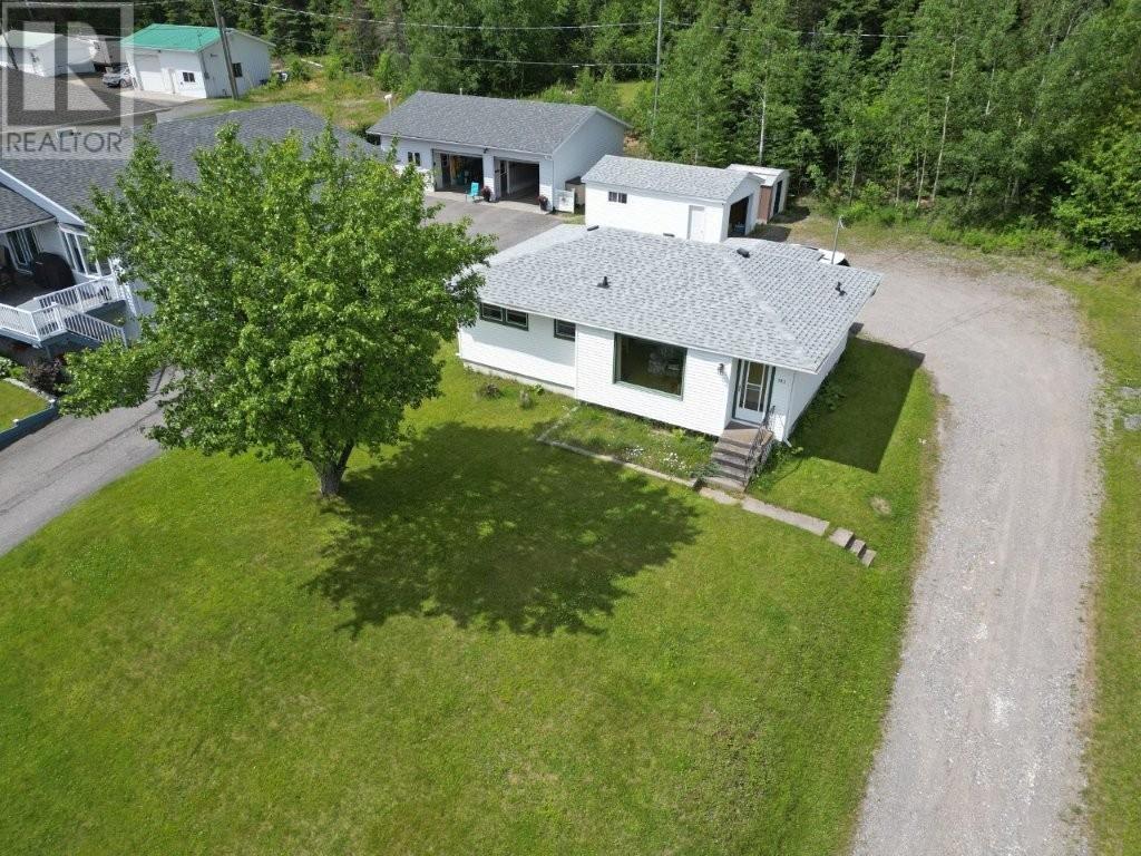 183 Mckirdy Ave, Nipigon, Ontario  P0T 2J0 - Photo 3 - TB253542
