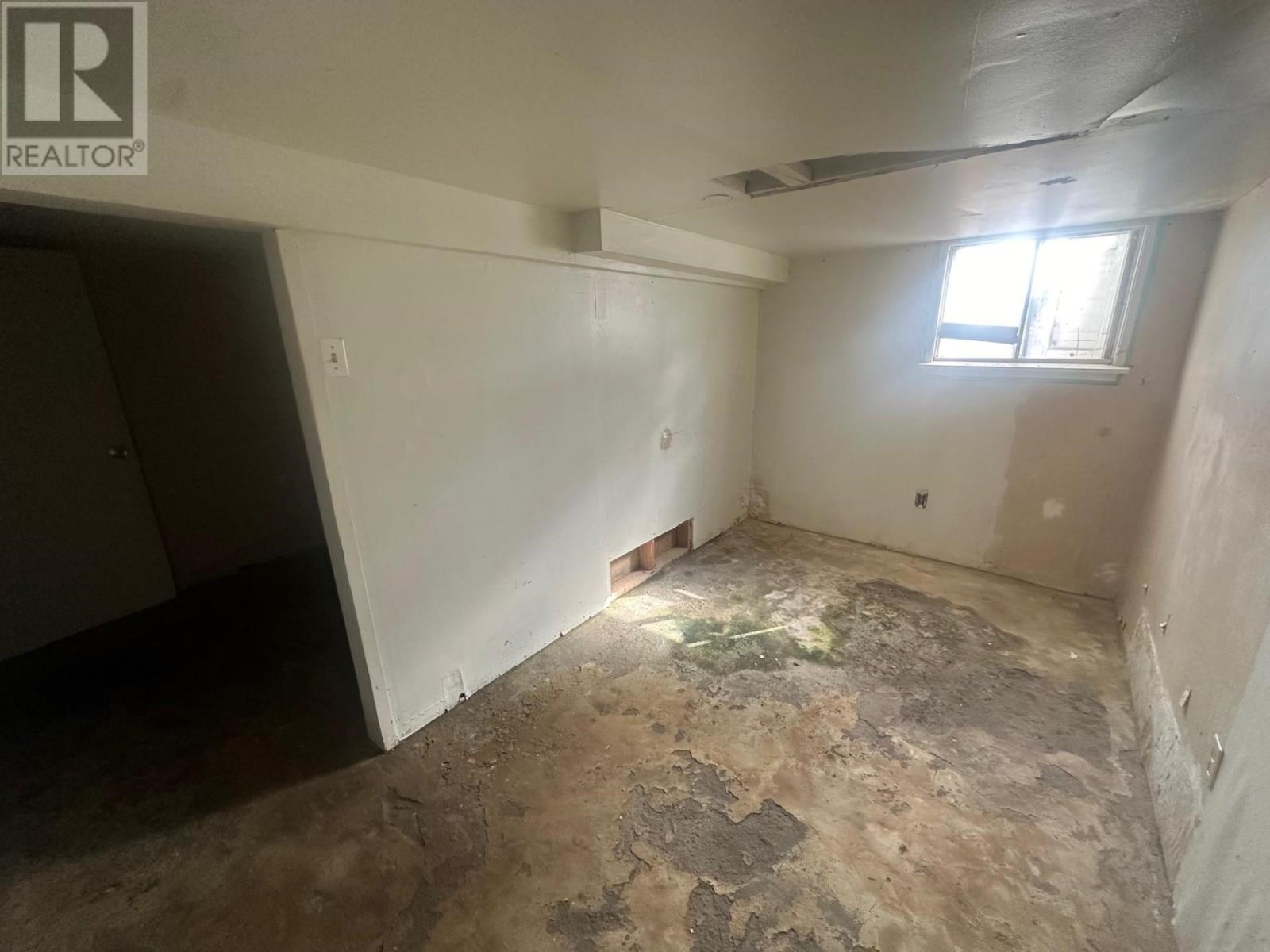 335 Heron St, Thunder Bay, Ontario  P7C 2M7 - Photo 10 - TB253616