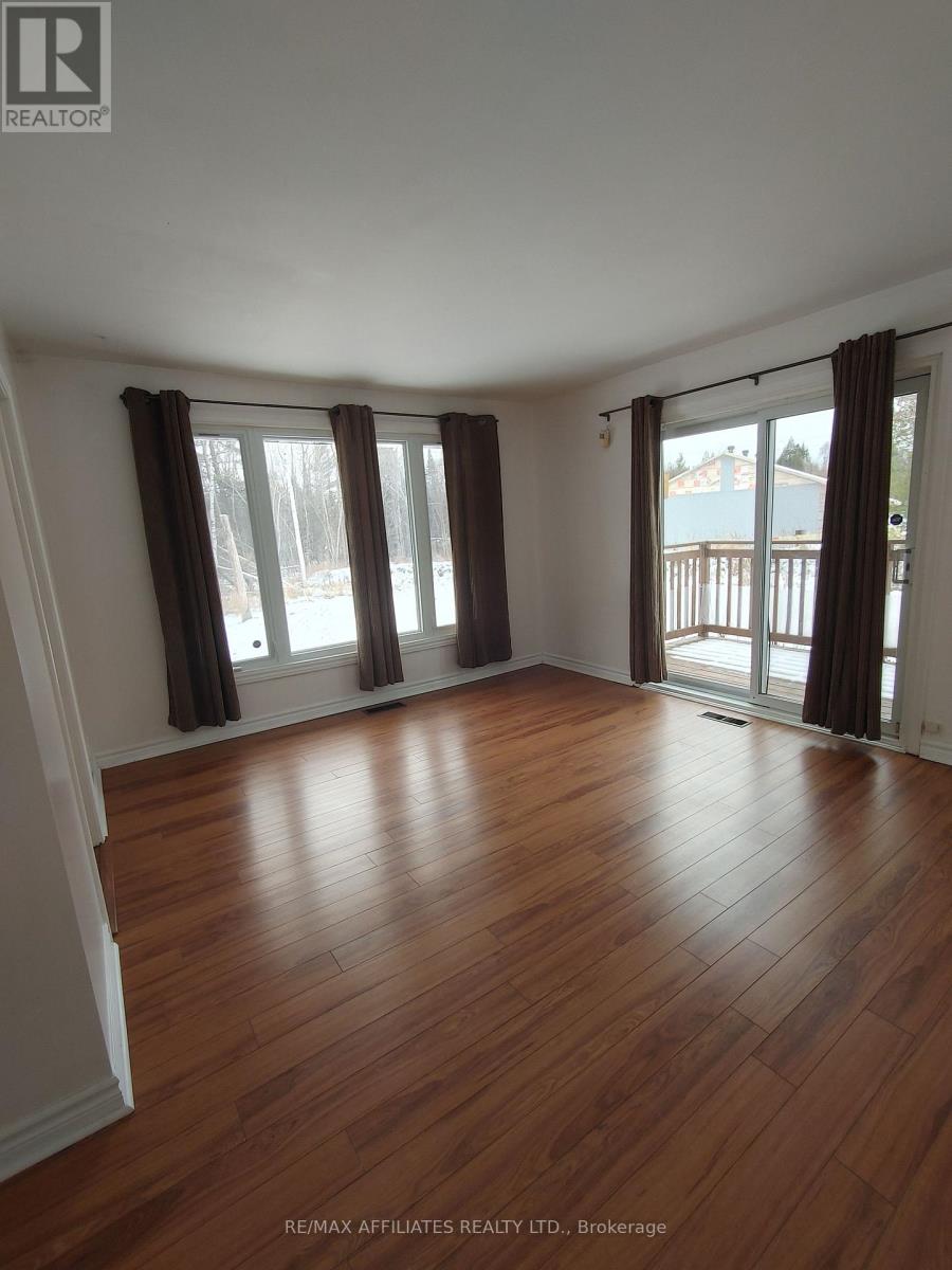 Unit B - 4918 Leitrim Road, Ottawa, Ontario  K0A 1K0 - Photo 6 - X12601790