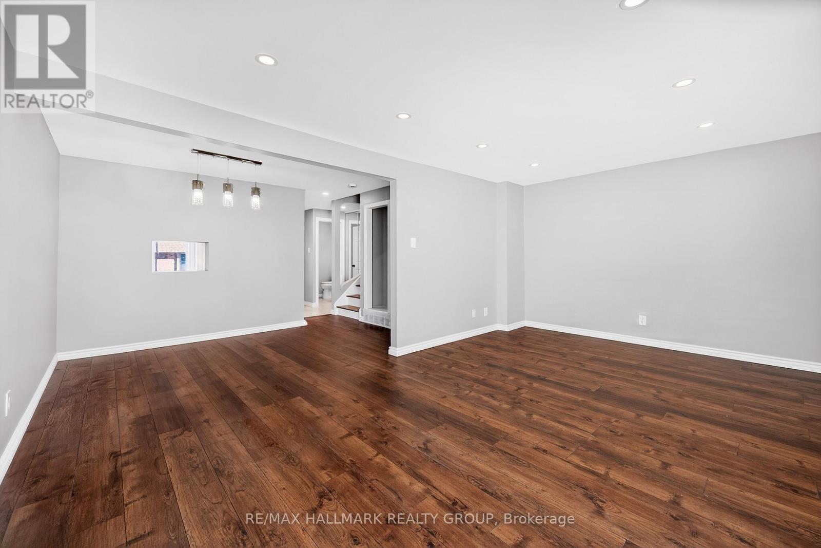 B - 905 Elmsmere Road, Ottawa, Ontario K1J 8G4 - Photo 13 - X12601806