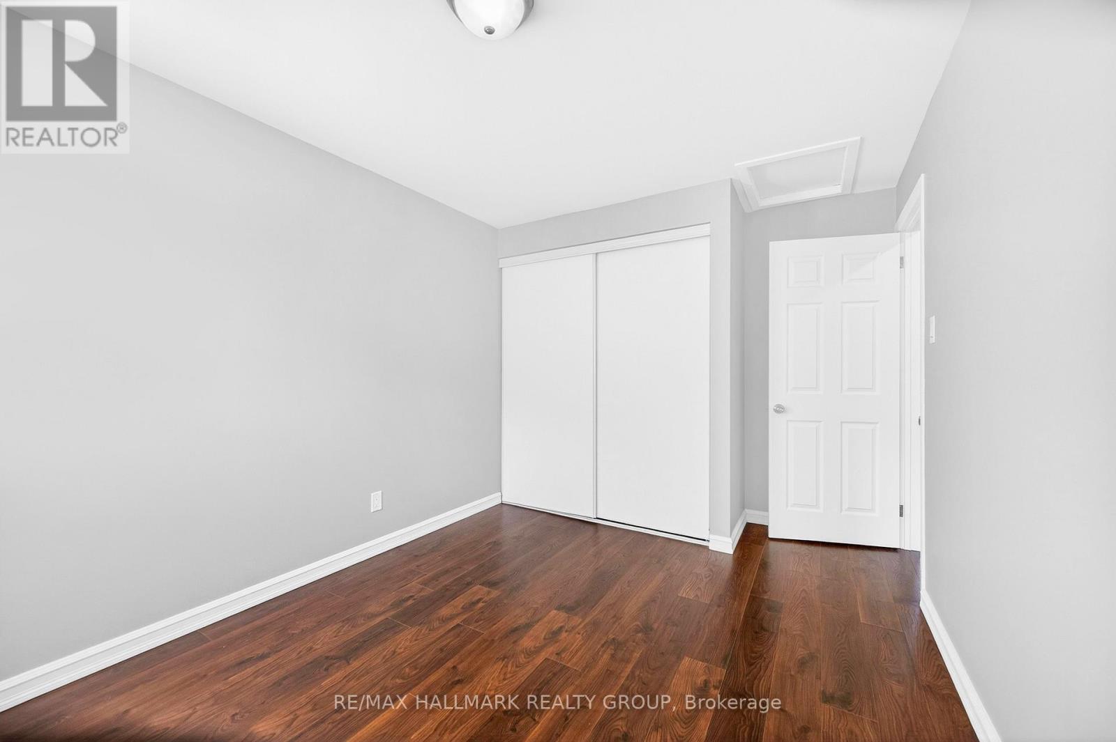 B - 905 Elmsmere Road, Ottawa, Ontario K1J 8G4 - Photo 20 - X12601806