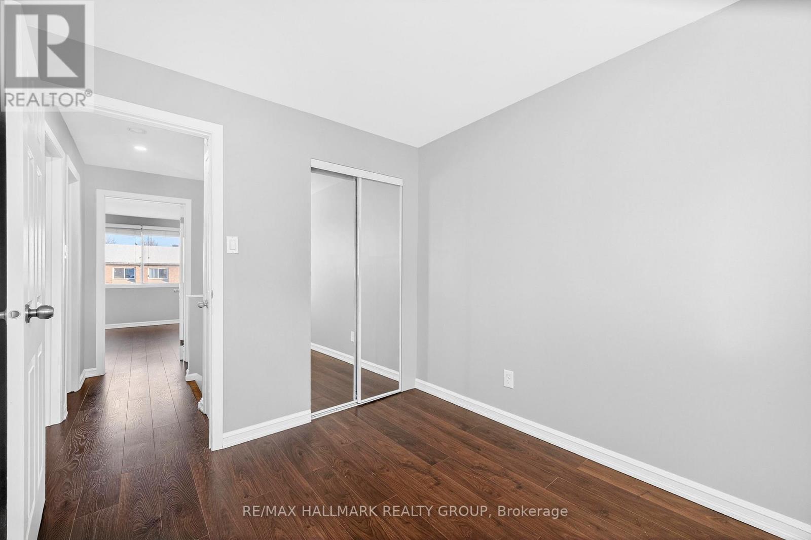 B - 905 Elmsmere Road, Ottawa, Ontario K1J 8G4 - Photo 24 - X12601806