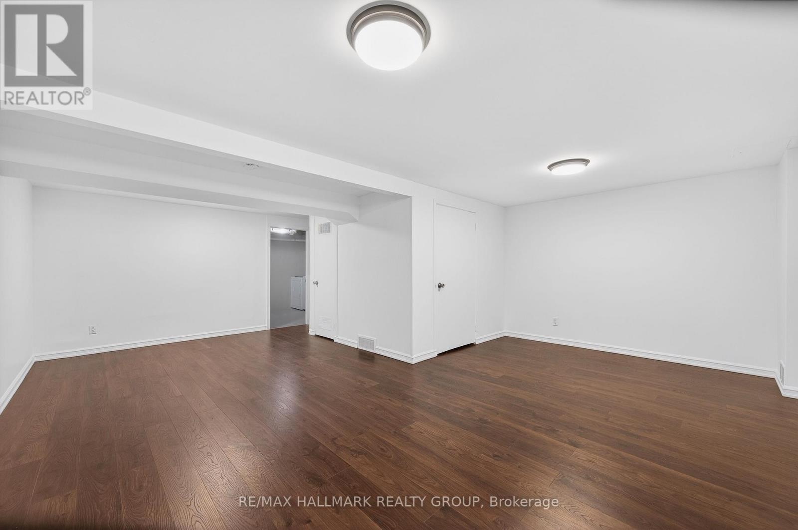 B - 905 Elmsmere Road, Ottawa, Ontario K1J 8G4 - Photo 28 - X12601806