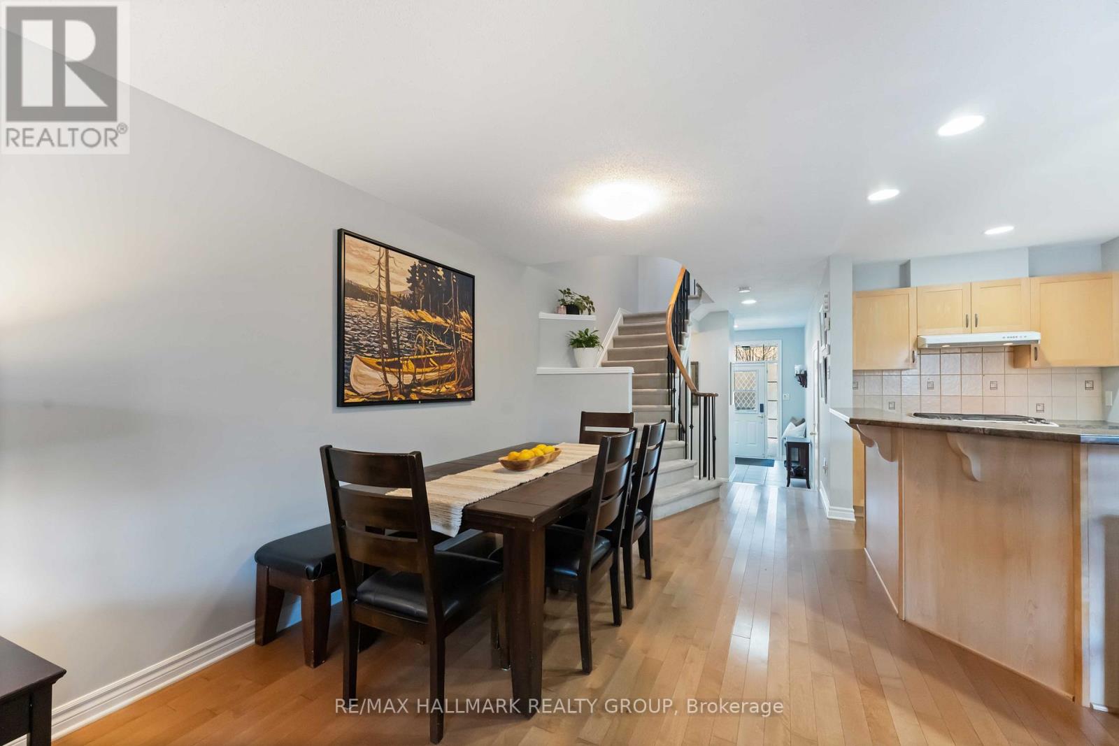 135 Tandalee Crescent, Ottawa, Ontario  K2M 0A1 - Photo 11 - X12601924