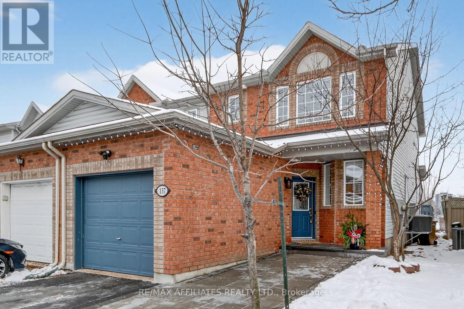 137 LILIBET CRESCENT, Ottawa, Ontario