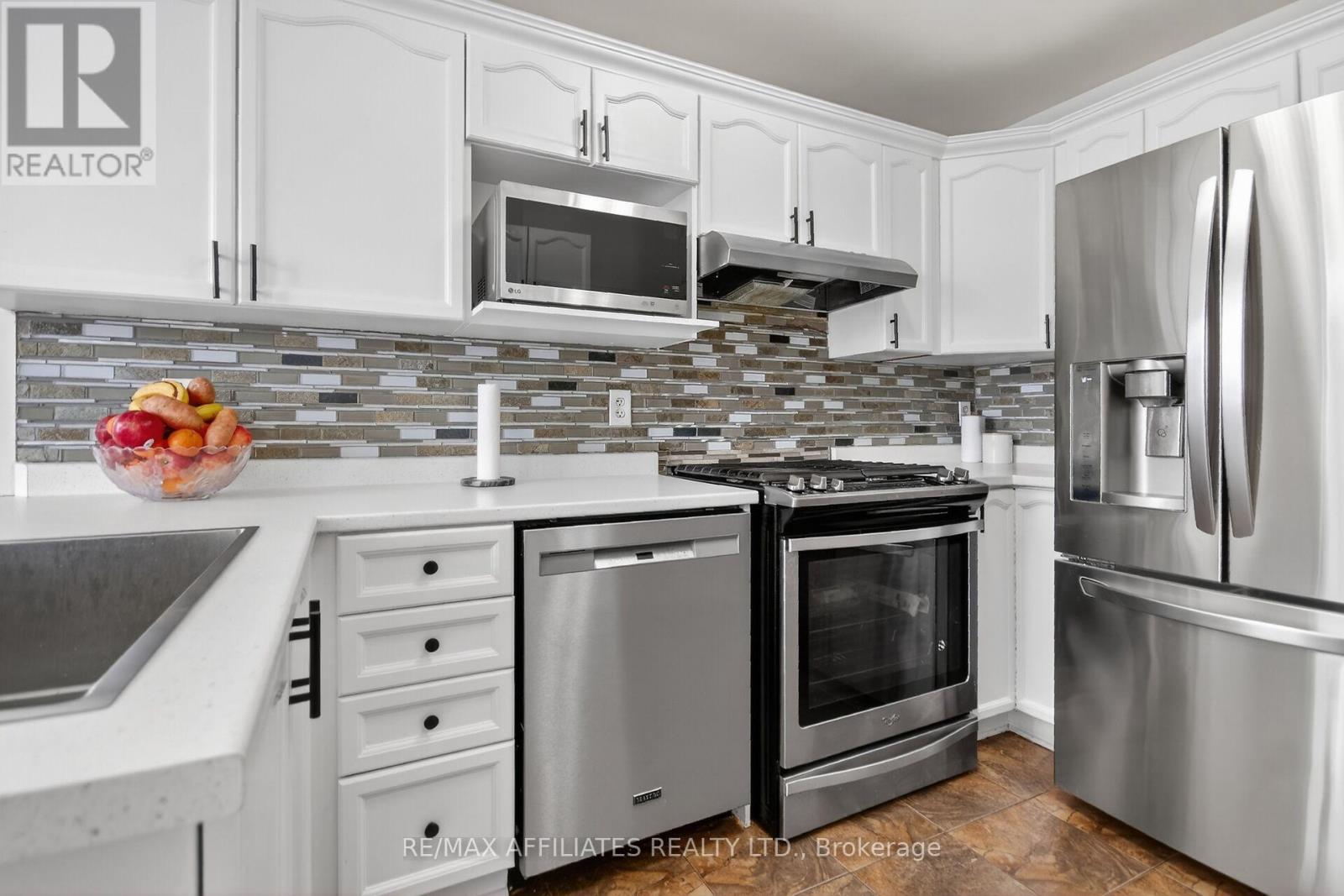 137 Lilibet Crescent, Ottawa, Ontario  K1V 2A1 - Photo 21 - X12601956