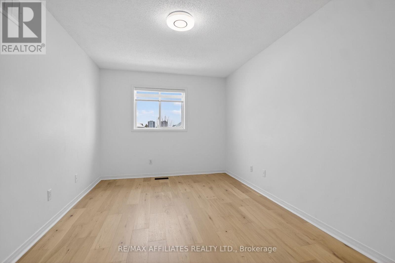 137 Lilibet Crescent, Ottawa, Ontario  K1V 2A1 - Photo 27 - X12601956