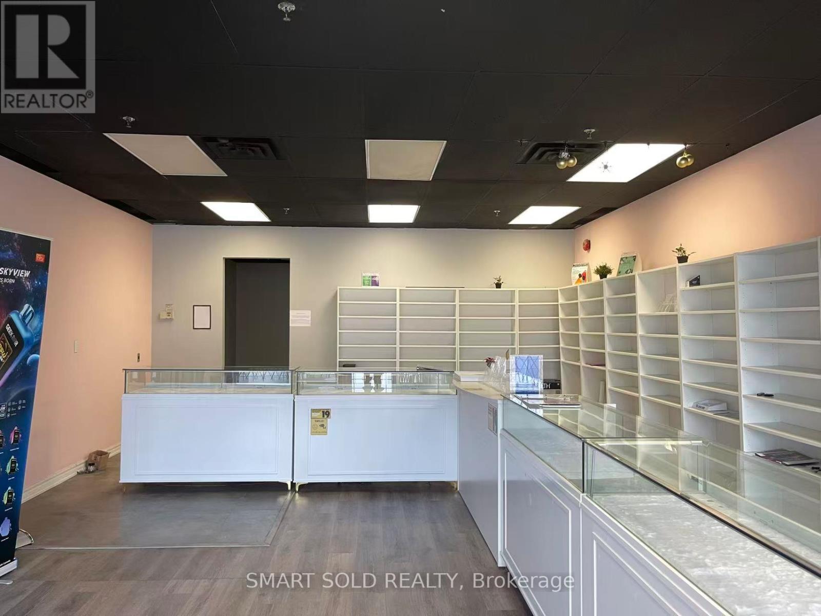 8 - 9631 Yonge Street, Richmond Hill, Ontario  L4C 1V7 - Photo 5 - N12565020