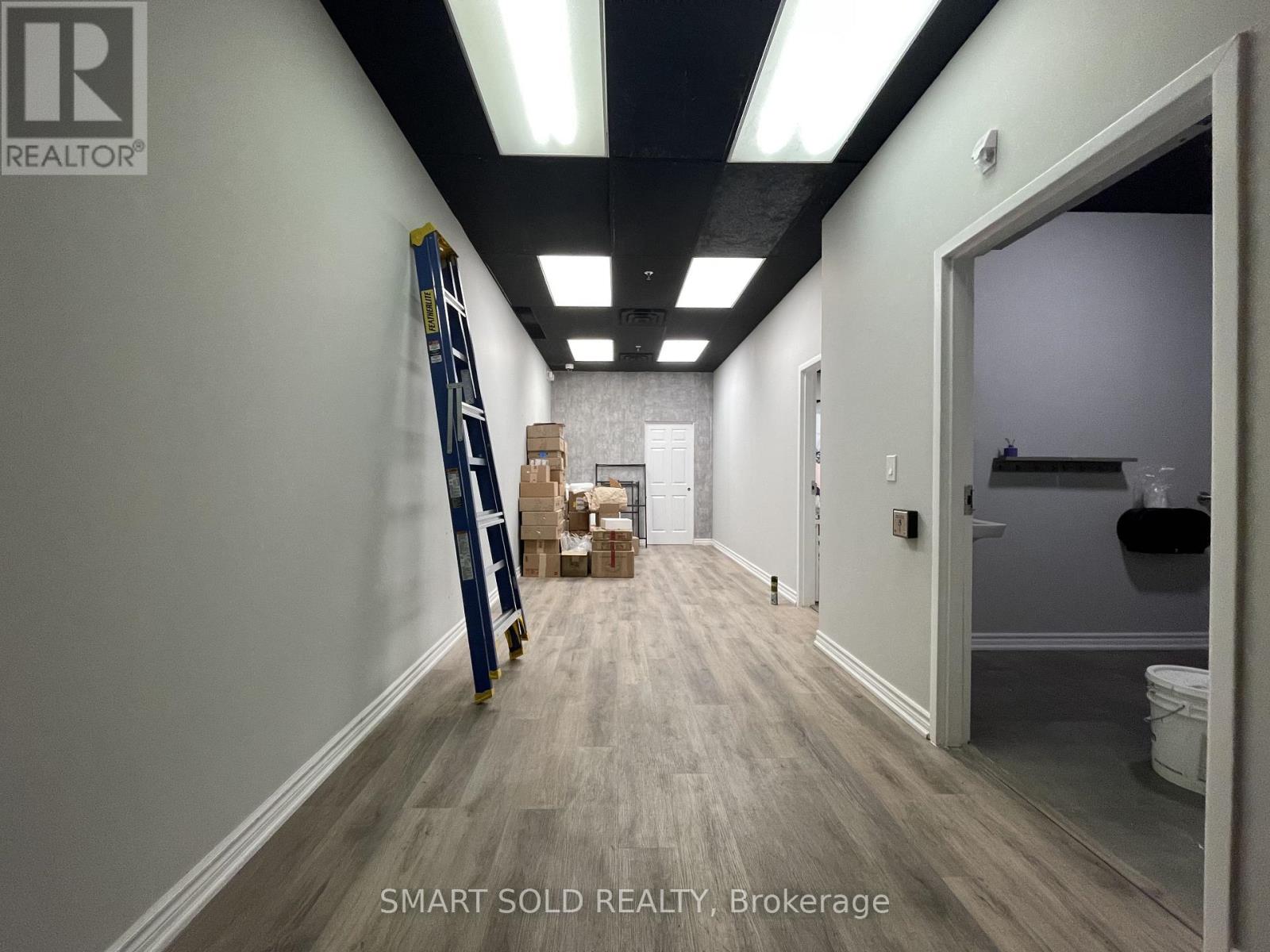 8 - 9631 Yonge Street, Richmond Hill, Ontario  L4C 1V7 - Photo 7 - N12565020