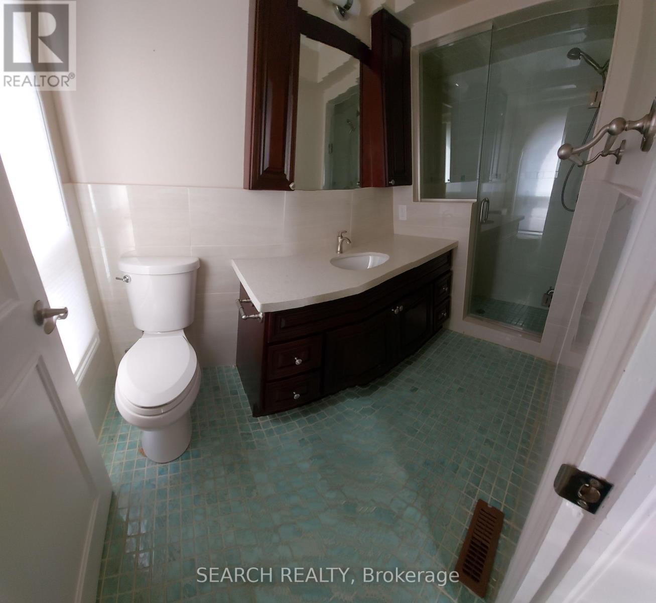 Main & Upper - 40 St Andrews Boulevard, Toronto, Ontario  M9R 1W1 - Photo 14 - W12597622