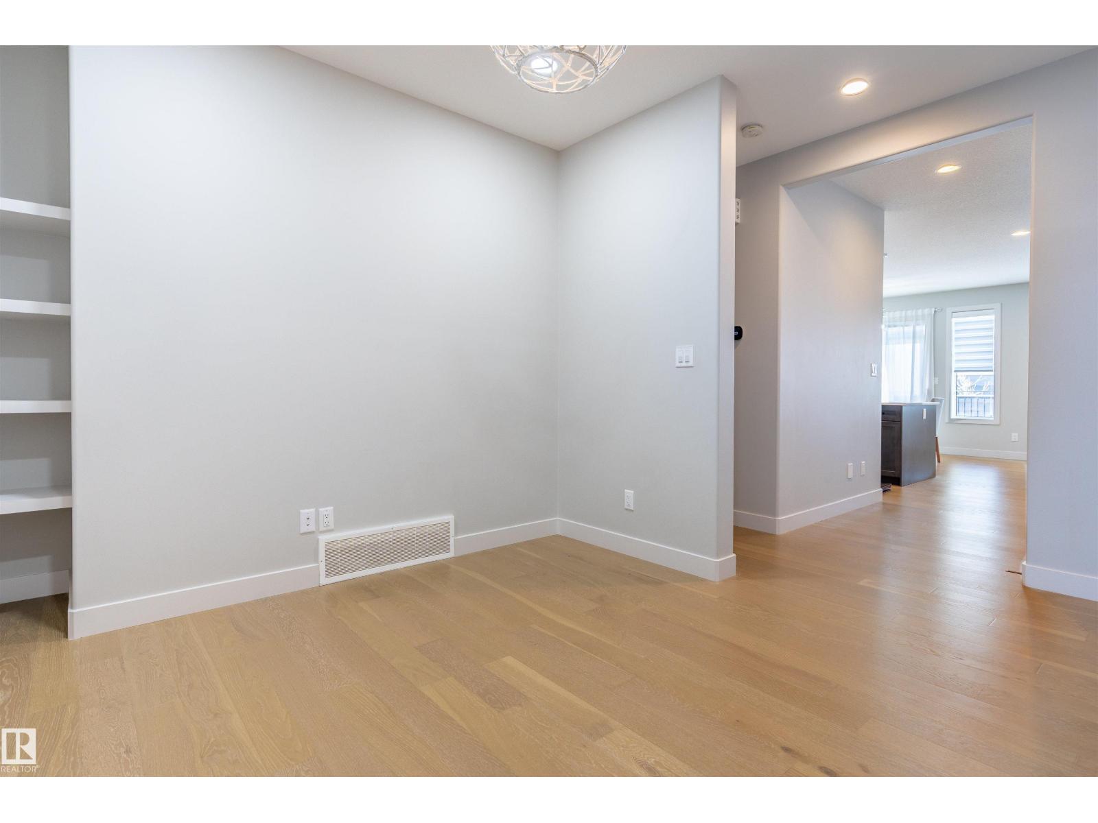 6621 Knox Pl Sw, Edmonton, Alberta  T6W 4R1 - Photo 17 - E4467414