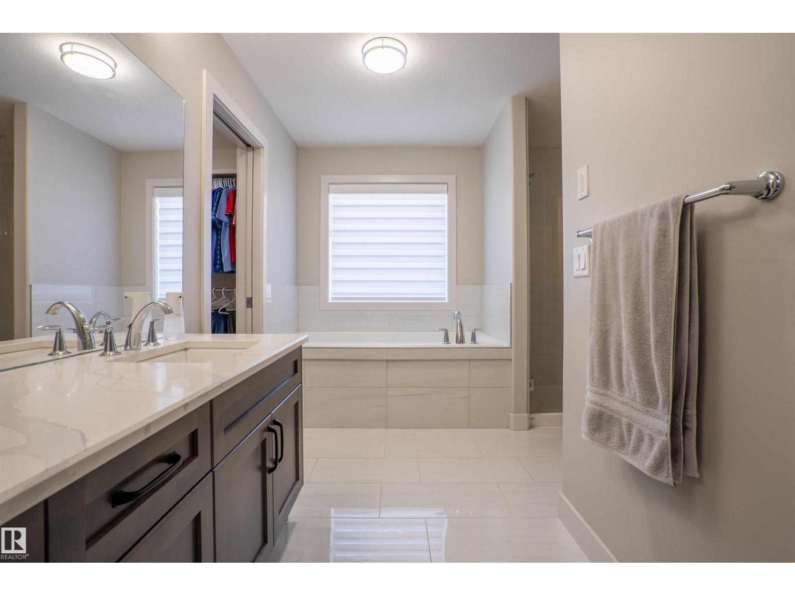 6621 Knox Pl Sw, Edmonton, Alberta  T6W 4R1 - Photo 28 - E4467414