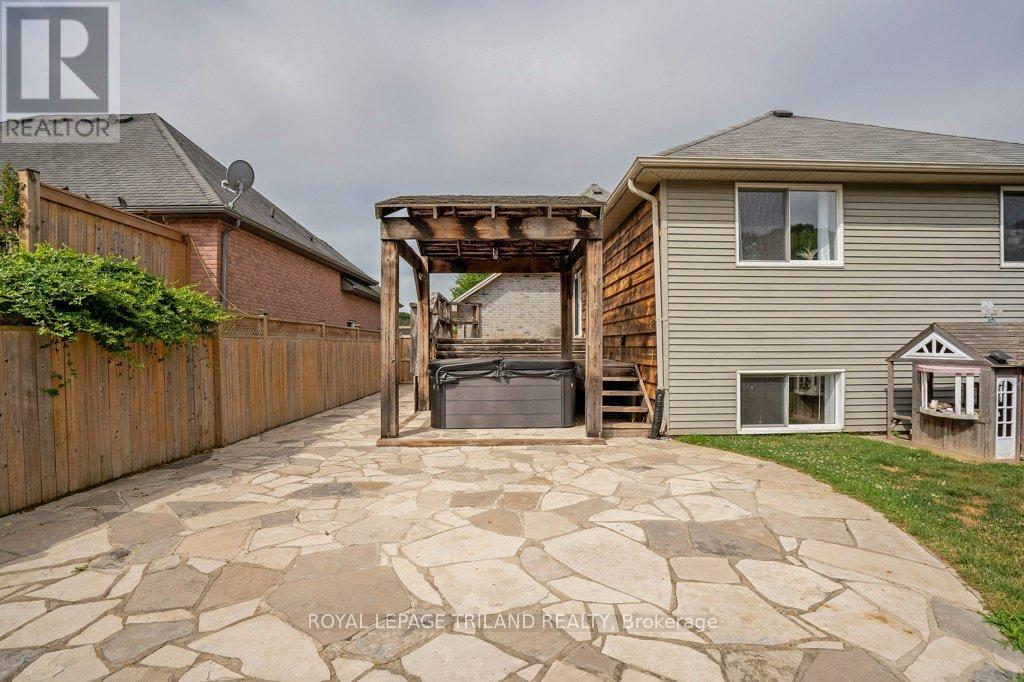 307 Frances Street, Central Elgin, Ontario  N5L 1B2 - Photo 37 - X12601826