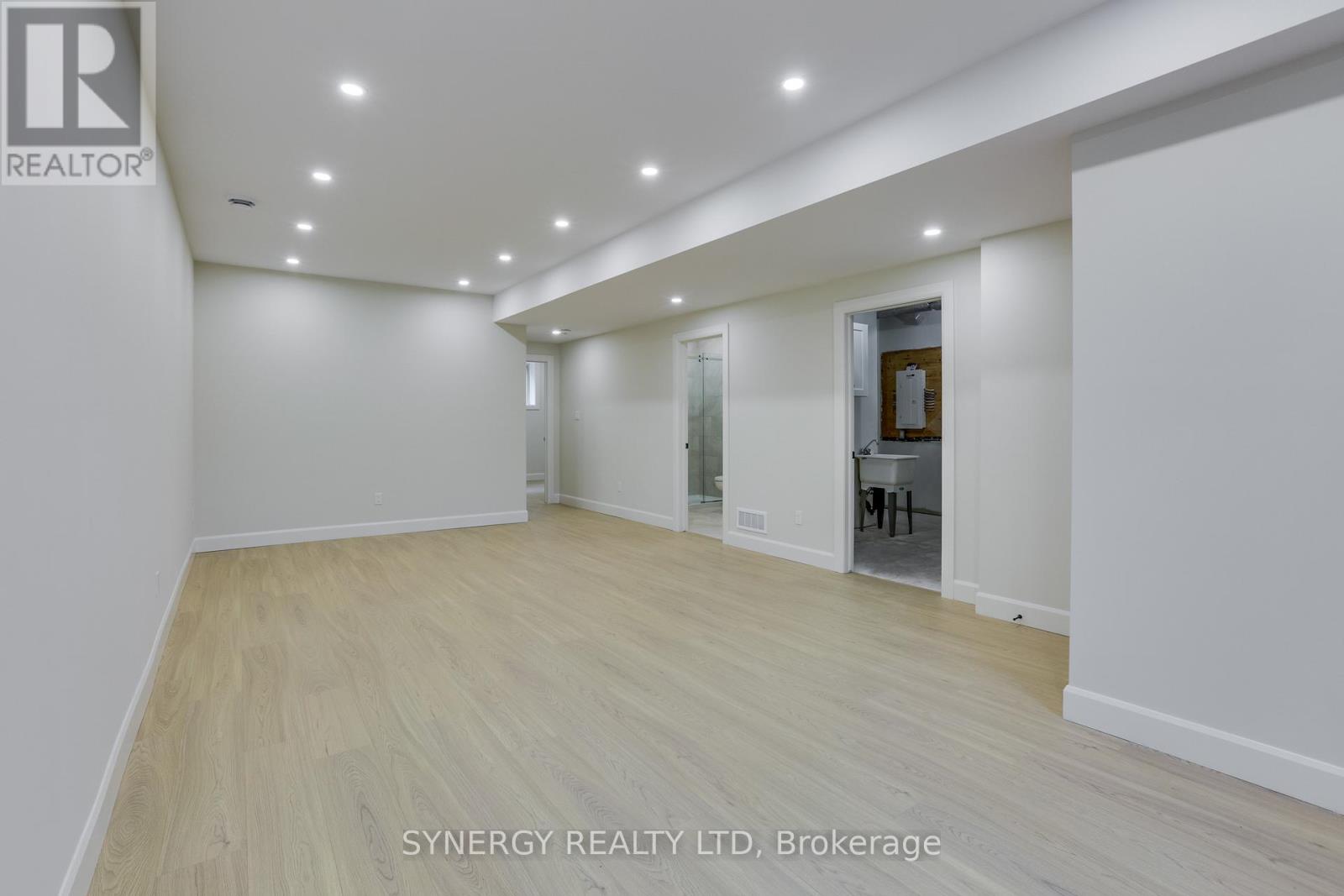 5 Haddon Lane, Strathroy-Caradoc, Ontario  N7G 0B9 - Photo 24 - X12601920