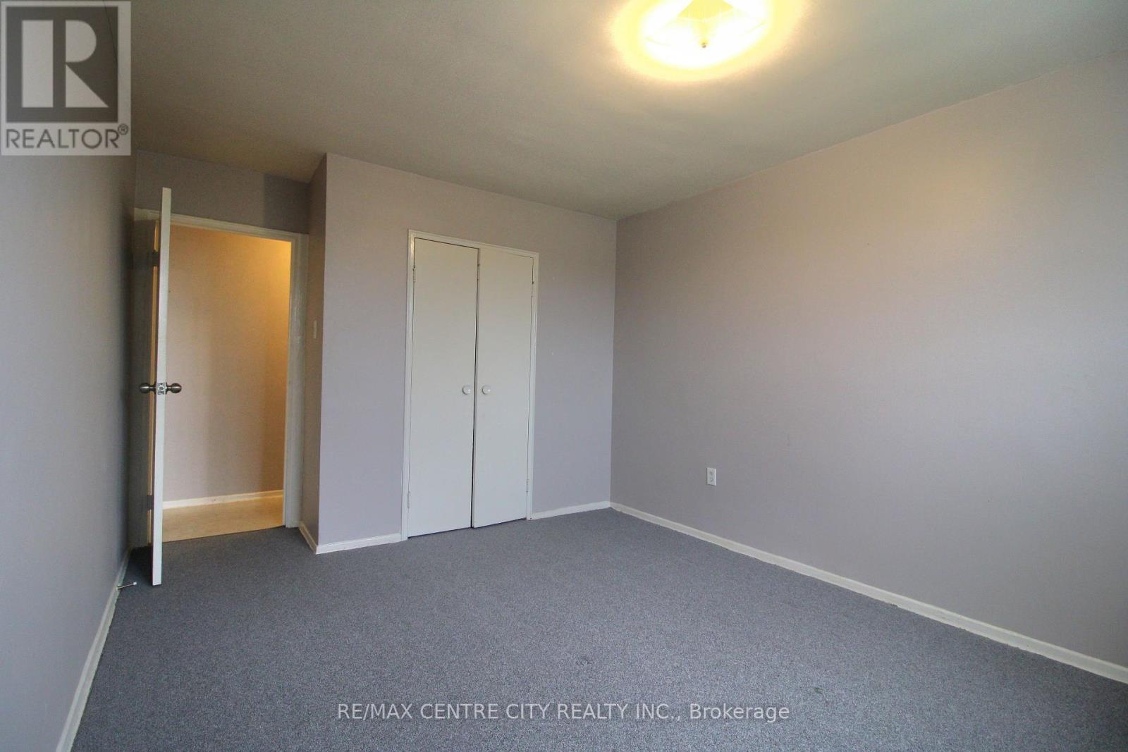 18 - 18 Holland Street, St. Thomas, Ontario  N5R 4S2 - Photo 11 - X12601930