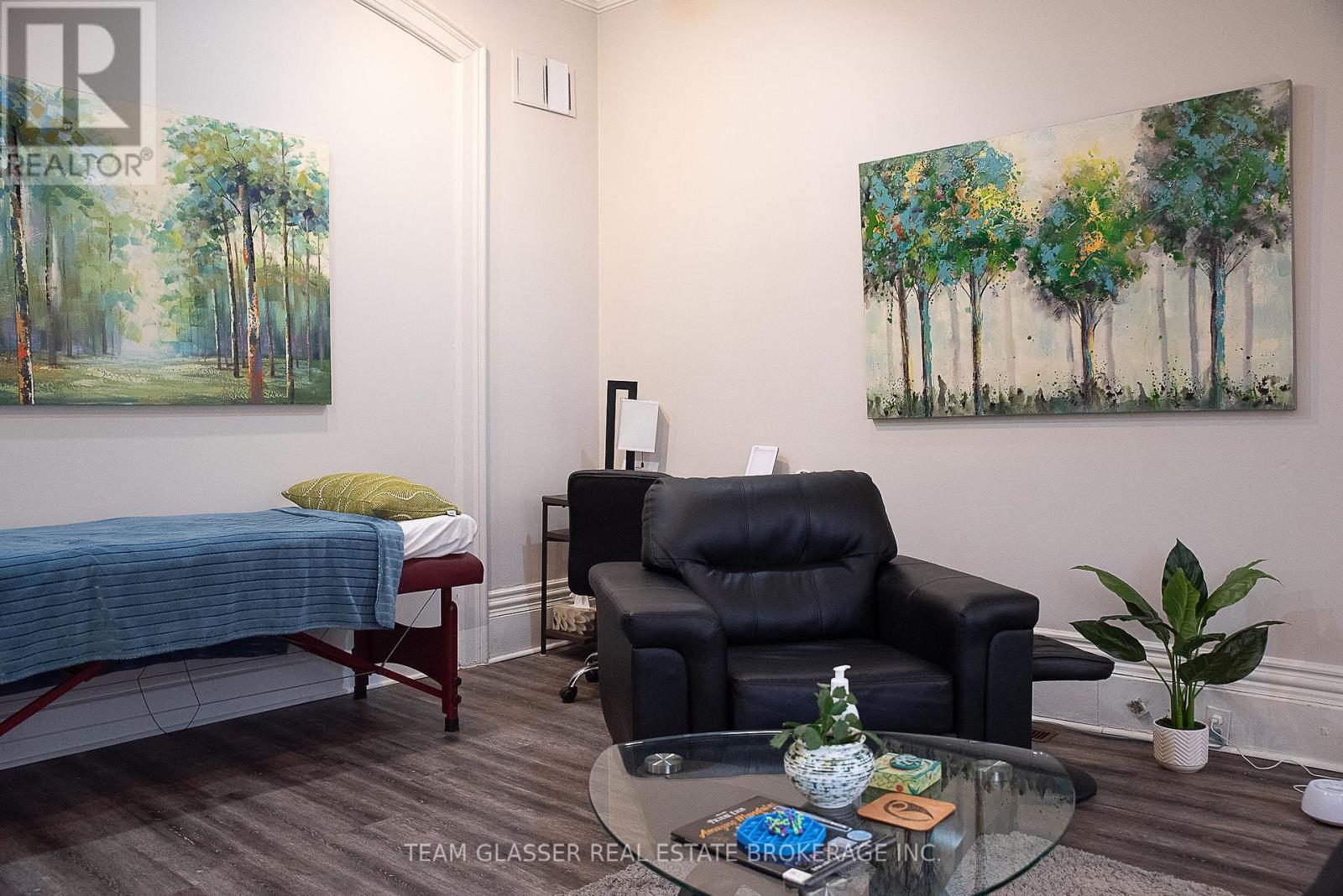 474 King Street, London East, Ontario  N6B 1T1 - Photo 31 - X12601936