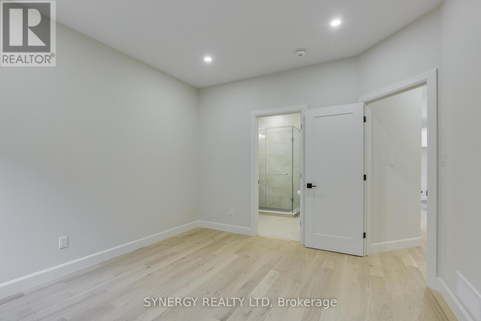 7 Haddon Lane, Strathroy-Caradoc, Ontario  N7G 0B9 - Photo 13 - X12601948