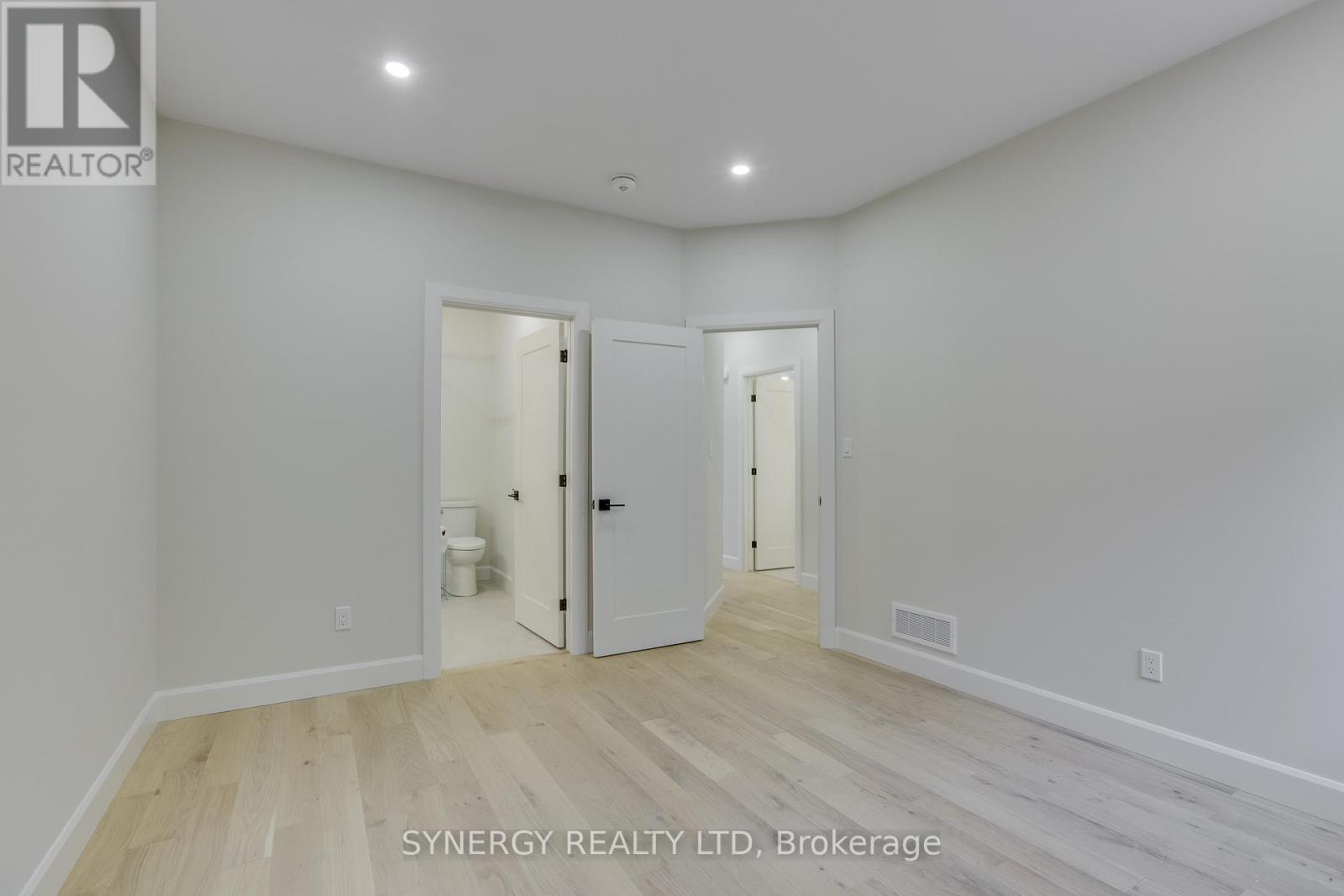 7 Haddon Lane, Strathroy-Caradoc, Ontario  N7G 0B9 - Photo 14 - X12601948