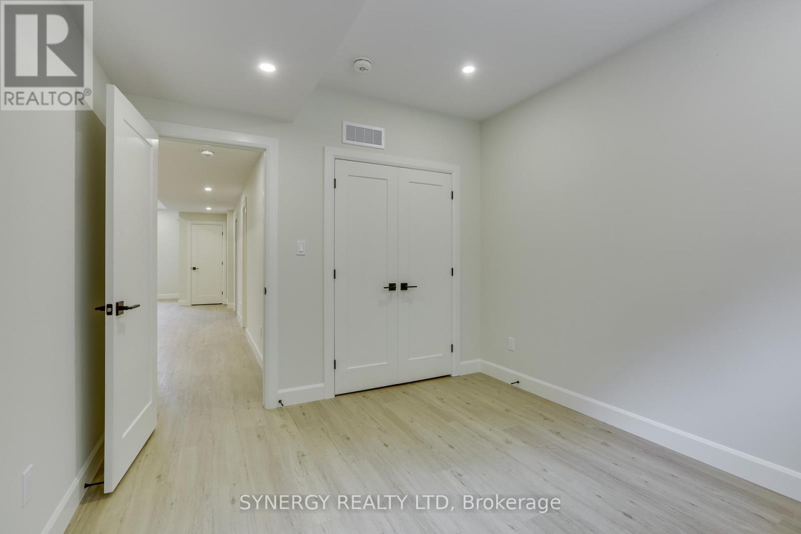 7 Haddon Lane, Strathroy-Caradoc, Ontario  N7G 0B9 - Photo 29 - X12601948