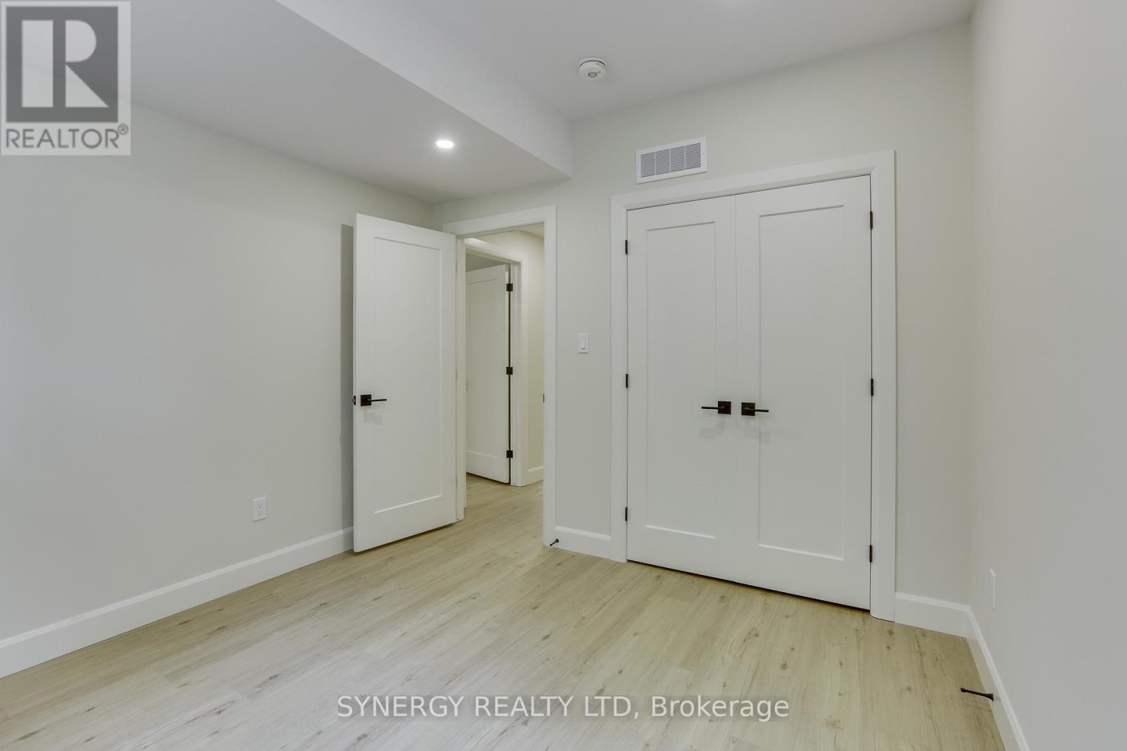 7 Haddon Lane, Strathroy-Caradoc, Ontario  N7G 0B9 - Photo 30 - X12601948